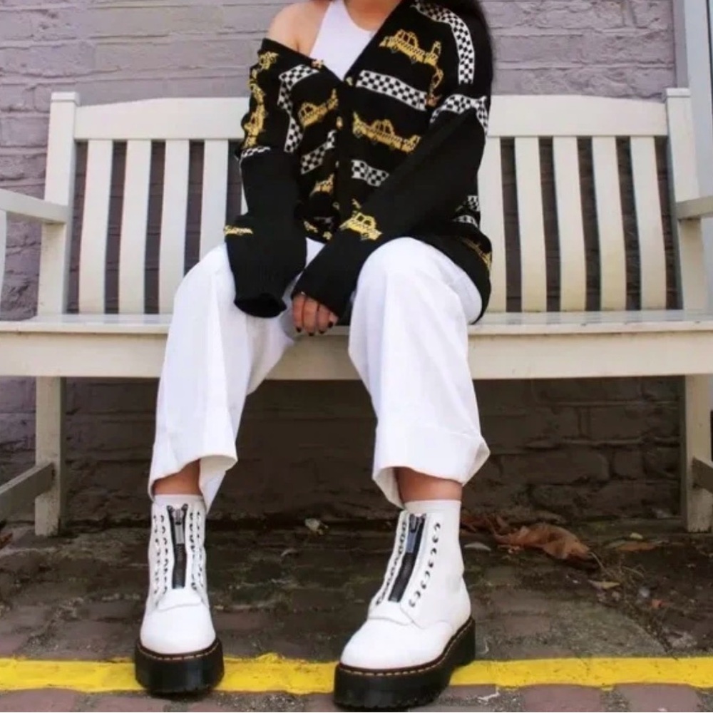White Dr. Martens Sinclair Leather Platform Boots with Zip & Lace - Picture 6 of 6
